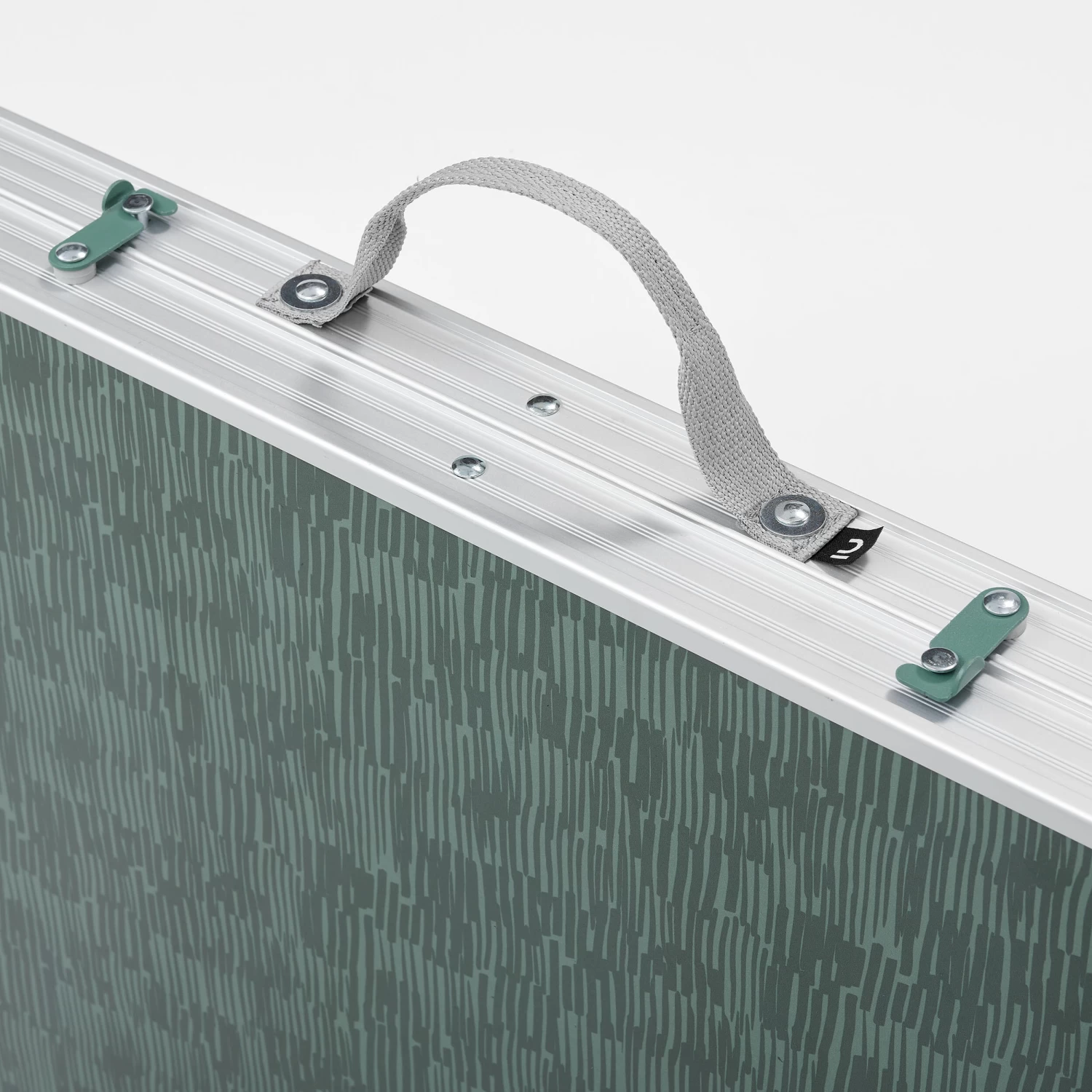 Quechua FOLDING CAMPING TABLE - 4 TO 6 PEOPLE 8 Quechua FOLDING CAMPING TABLE - 4 TO 6 PEOPLE - Image 8