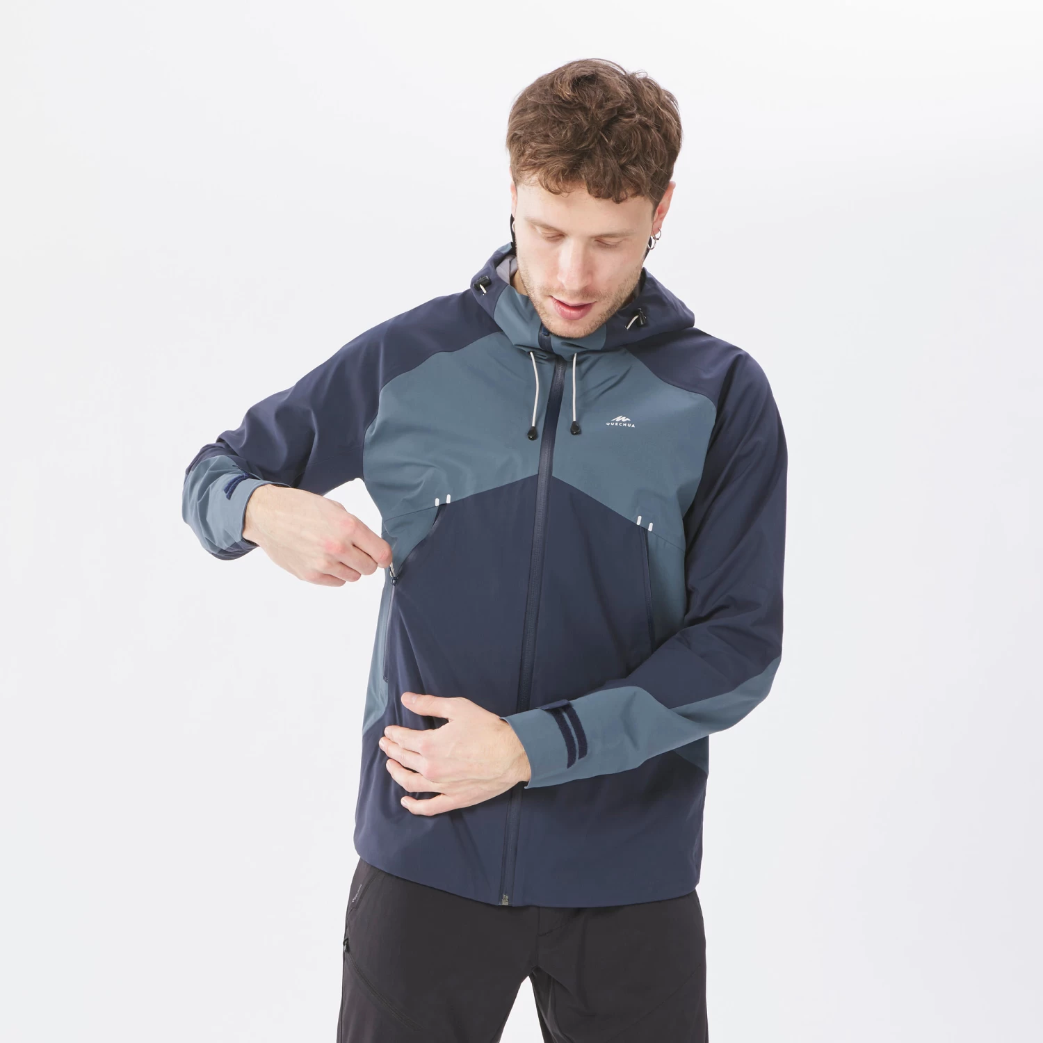 Quechua Men's Hiking Lightweight Waterproof Jacket MH500 8 Quechua Men's Hiking Lightweight Waterproof Jacket MH500 - Image 8