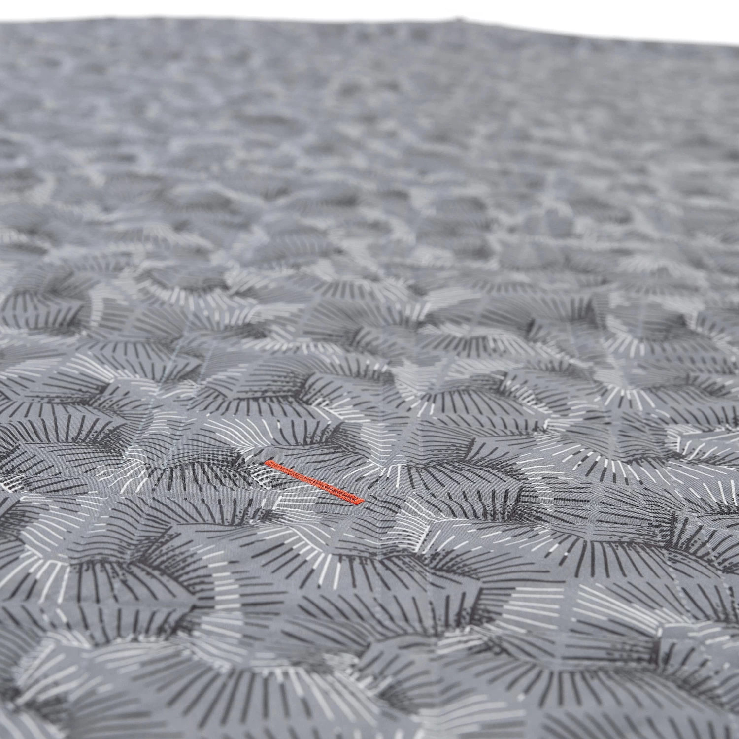 Quechua COMFORTABLE INSULATING BLANKET-SPARE PART FOR THE AIRSECONDS6.3 POLY-COTTON TENT 7 Quechua COMFORTABLE INSULATING BLANKET-SPARE PART FOR THE AIRSECONDS6.3 POLY-COTTON TENT - Image 7